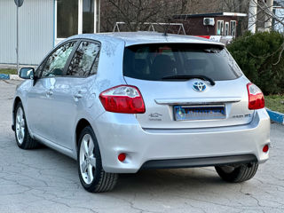 Toyota Auris foto 4