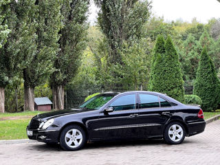 Mercedes E-Class foto 12