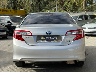 Toyota Camry foto 5