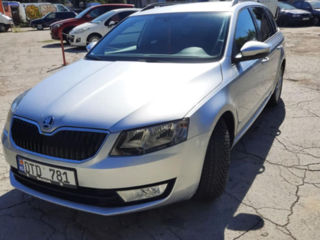 Skoda Octavia foto 5