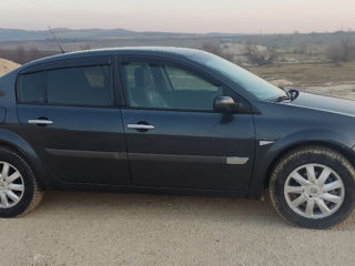 Renault Megane foto 3