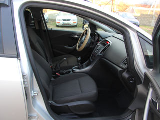 Opel Astra foto 9