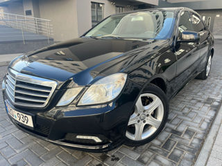 Mercedes E-Class foto 3