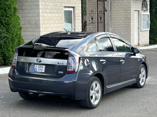 Toyota Prius foto 4