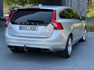 Volvo V60 foto 3