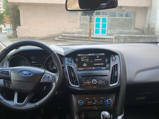 Ford Focus foto 6