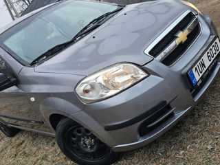 Chevrolet Aveo foto 4