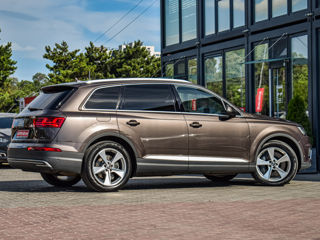 Audi Q7 foto 2