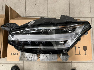 Volvo XC90 2015-2022 Faruri full led foto 3