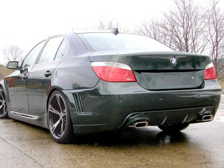 BMW 5 Series foto 1