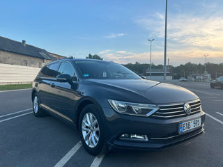 Volkswagen Passat foto 6