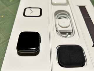 Apple Watch 4 44mm foto 3