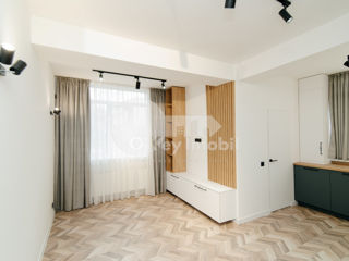 Apartament cu 2 camere, 61 m², Poșta Veche, Chișinău foto 4