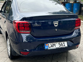 Dacia Logan foto 2