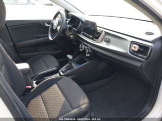 KIA Rio foto 6