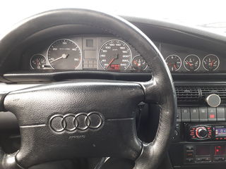 Audi A6 foto 2