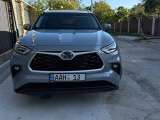 Toyota Highlander foto 2