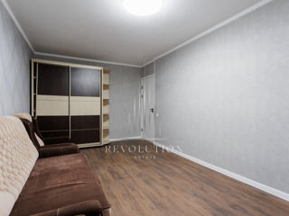 Apartament cu 2 camere, 43 m², Botanica, Chișinău foto 3