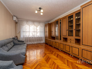 Apartament cu 3 camere, 80 m², Centru, Chișinău