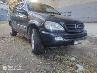 Mercedes M-Class foto 3