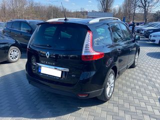 Renault Grand Scenic foto 4