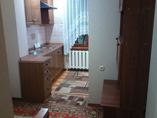 Apartament cu 1 cameră, 50 m², Botanica, Chișinău foto 2