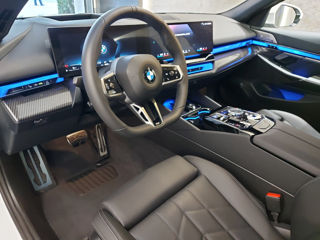 BMW 5 Series foto 6