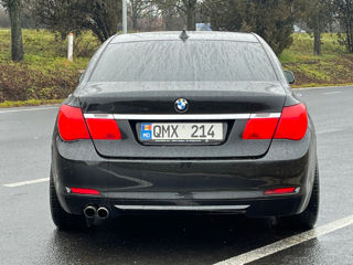 BMW 7 Series foto 5