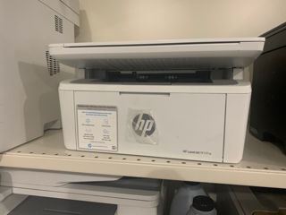 Se vinde HP LaserJet MFP M141w