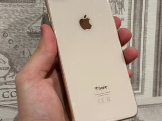 iPhone 8 Plus