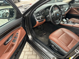 BMW 5 Series foto 7