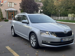 Skoda Octavia foto 2