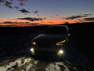 BMW 5 Series foto 6