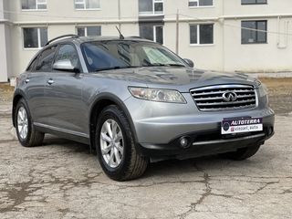 Infiniti FX foto 1