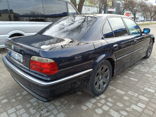 BMW 7 Series foto 9