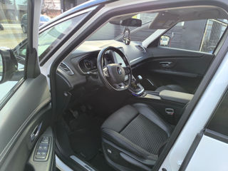 Renault Grand Scenic foto 12