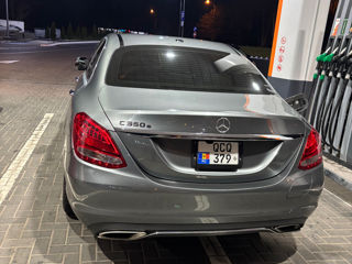 Mercedes C-Class foto 6