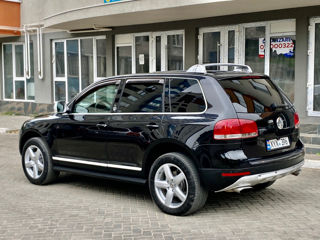 Volkswagen Touareg foto 6