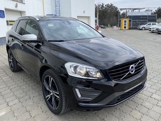 Volvo XC60 foto 2