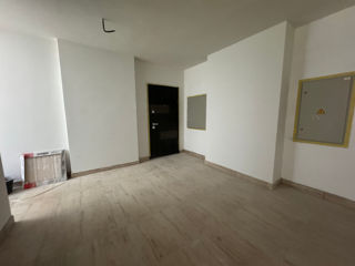 Apartament cu 2 camere, 88 m², Centru, Hîncești foto 4