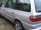 Ford Galaxy foto 7