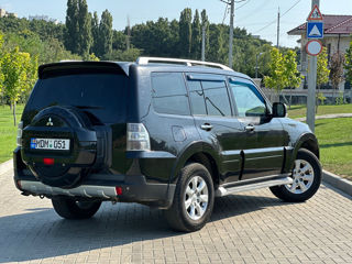 Mitsubishi Pajero foto 5