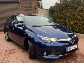 Toyota Auris foto 2