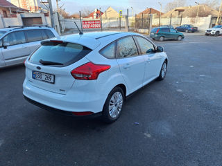 Ford Focus foto 4