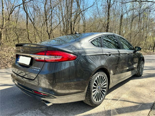 Ford Fusion foto 3