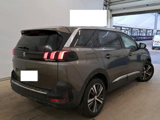 Peugeot 5008 foto 3