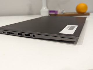 Lenovo ThinkPad X1 Yoga (4rd Gen) foto 4