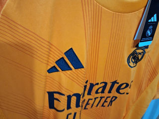 Real Madrid 24/25 Away Jersey foto 3