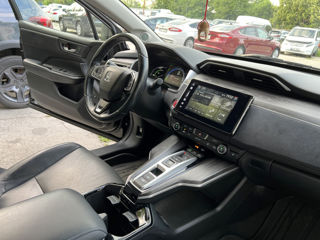 Honda Clarity фото 8