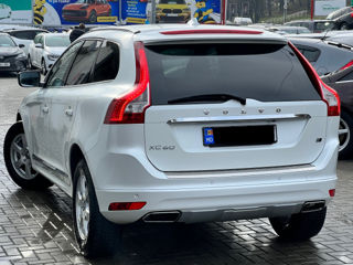 Volvo XC60 foto 5